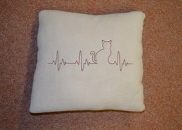 Polštář s výšivkou