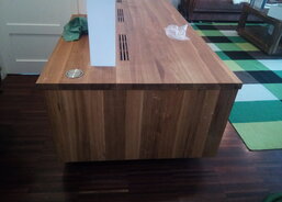 Obývací stěna z masivu